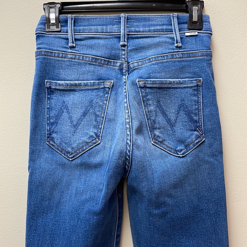 New MOTHER The Hustler High-Rise Ankle Fray Jeans in Layover!!🔥🔥🔥 - Picture 11 of 16